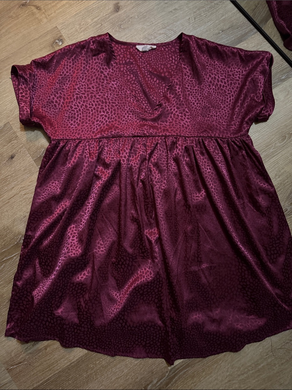 entro Wine Red Animal-Print Satin Babydoll Top
